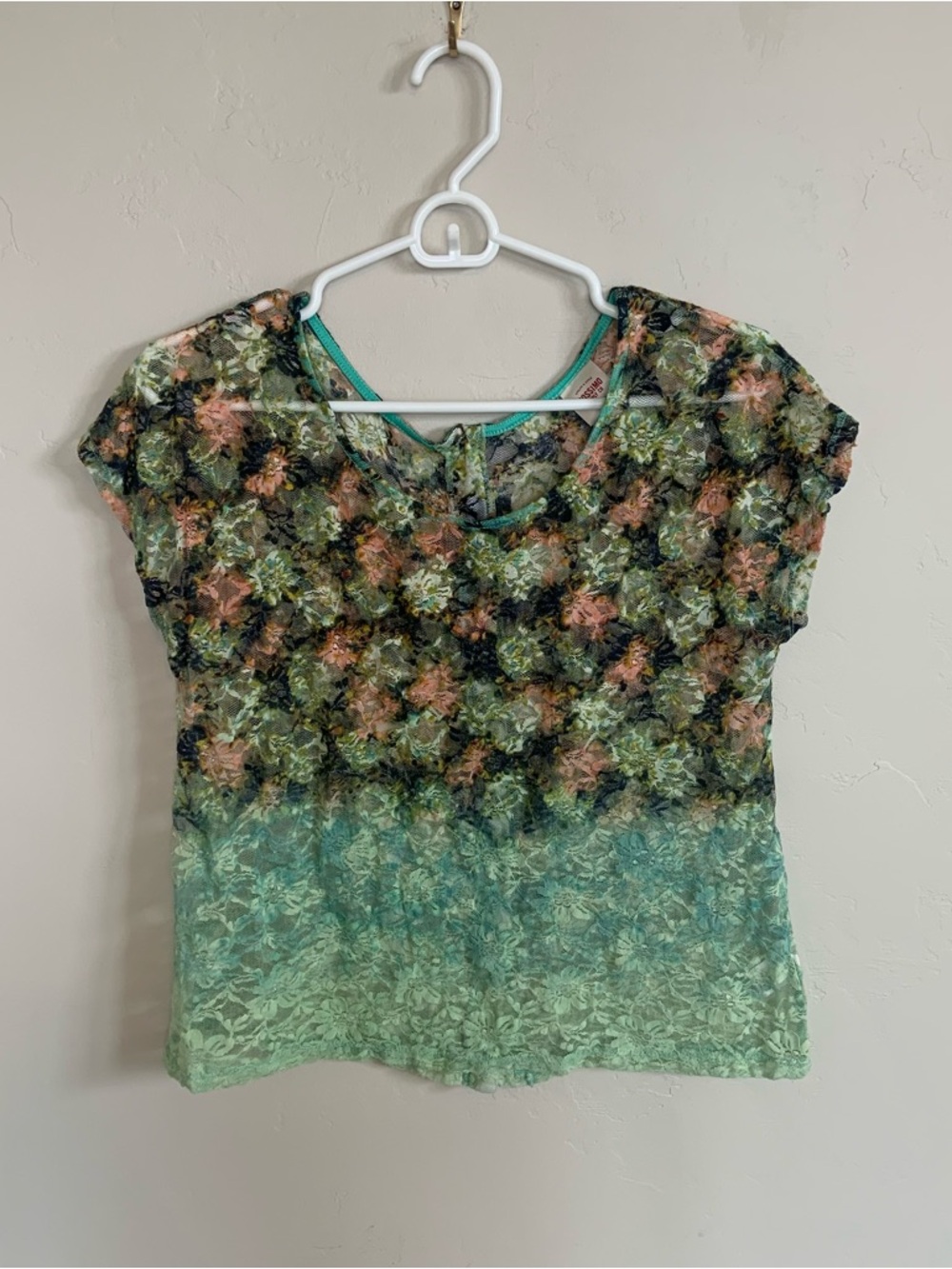 Y2K Sheer Floral Mesh Watercolor Lace Button Back Cap Sleeve Cropped Top Size M